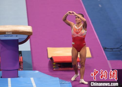 中国体操女团夺金实现亚运13连冠