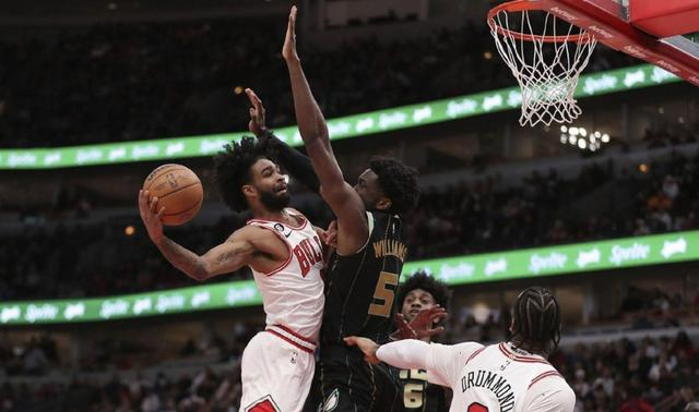 夏洛特黄蜂崛起：怀特成奇兵助球队冲击季后赛