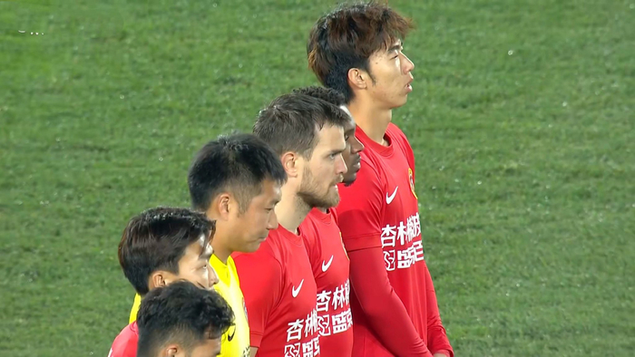 大连英博绝杀辽宁铁人 斯坦丘两记世界波助队五